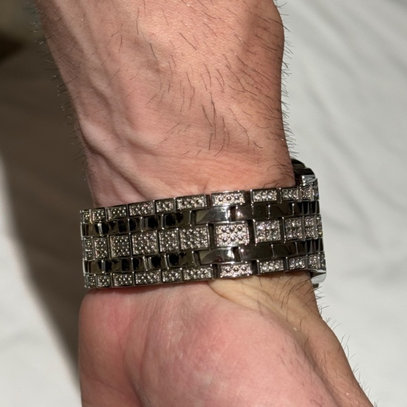 Men’s Bulova Crystal Watch - Picture 4 of 5